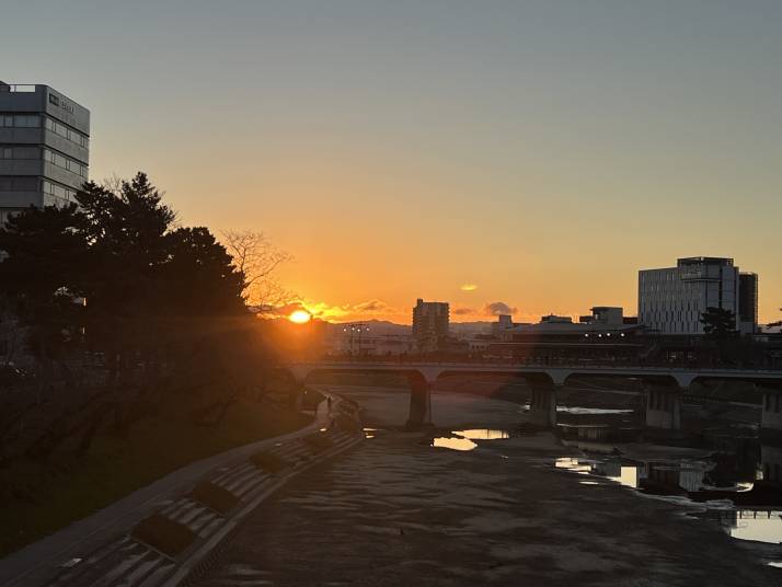 桜城橋からの初日の出2026とグランドイン東岡崎